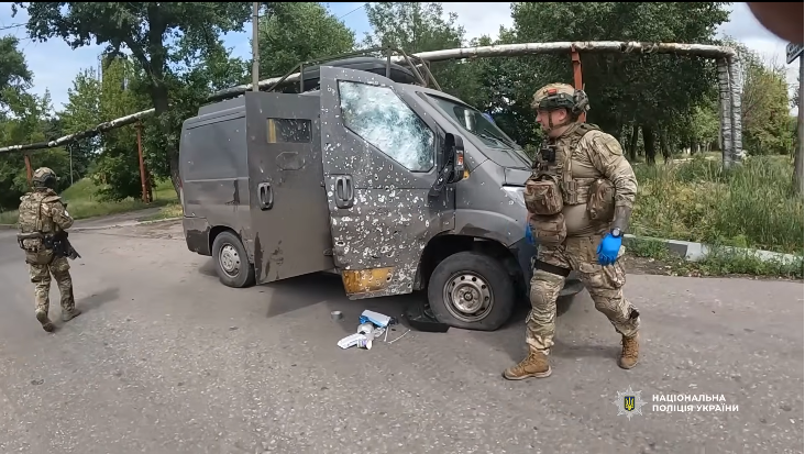 Російський дрон поранив поліцейського екіпажу "Білий янгол" під час евакуації з Покровська