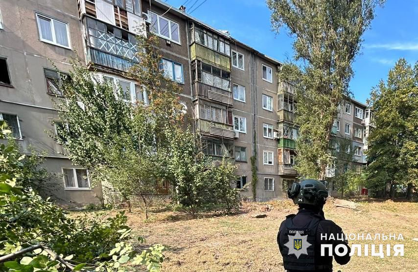 Ворог завдав 2 660 ударів по лінії фронту - поліція