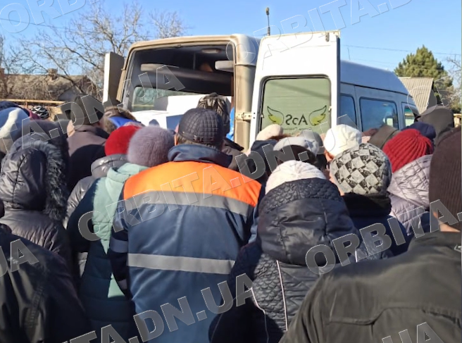 Гуманітарний конвой ООН: благодійники привезли покровчанам допомогу