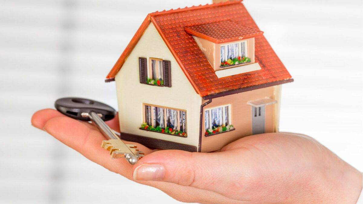 Квартира від держави: кому з переселенців видають ваучери до 2 мільйонів гривень