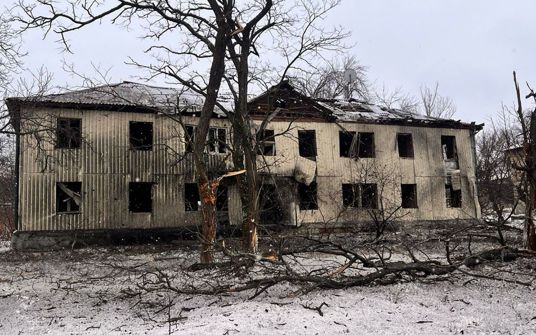 Одна людина загинула, четверо поранені: наслідки російських обстрілів Донеччини за добу