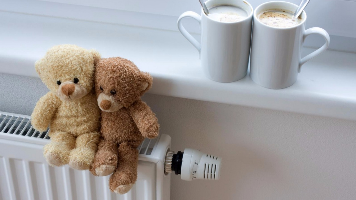 Як зігрітися без обігрівача: дешевий лайфхак, що підніме температуру в оселі