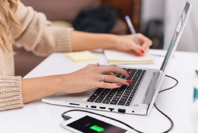 У «Дії» почали збір заяв на компенсацію за втрату роботи через війну