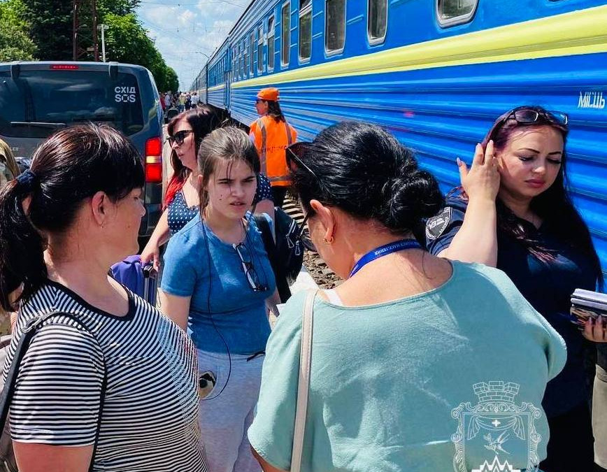З Покровська відправився евакуаційний потяг: куди прямує