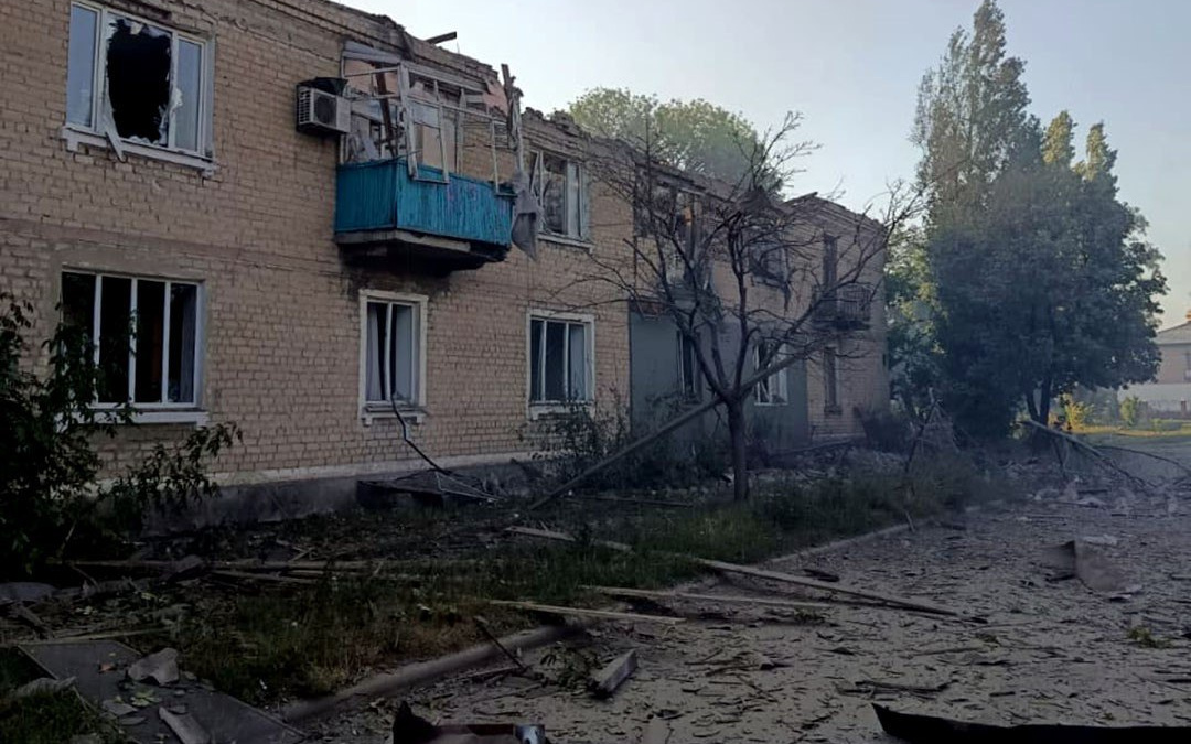 Росія атакувала 19 населених пунктів Донеччини: є загиблі та десятки руйнувань