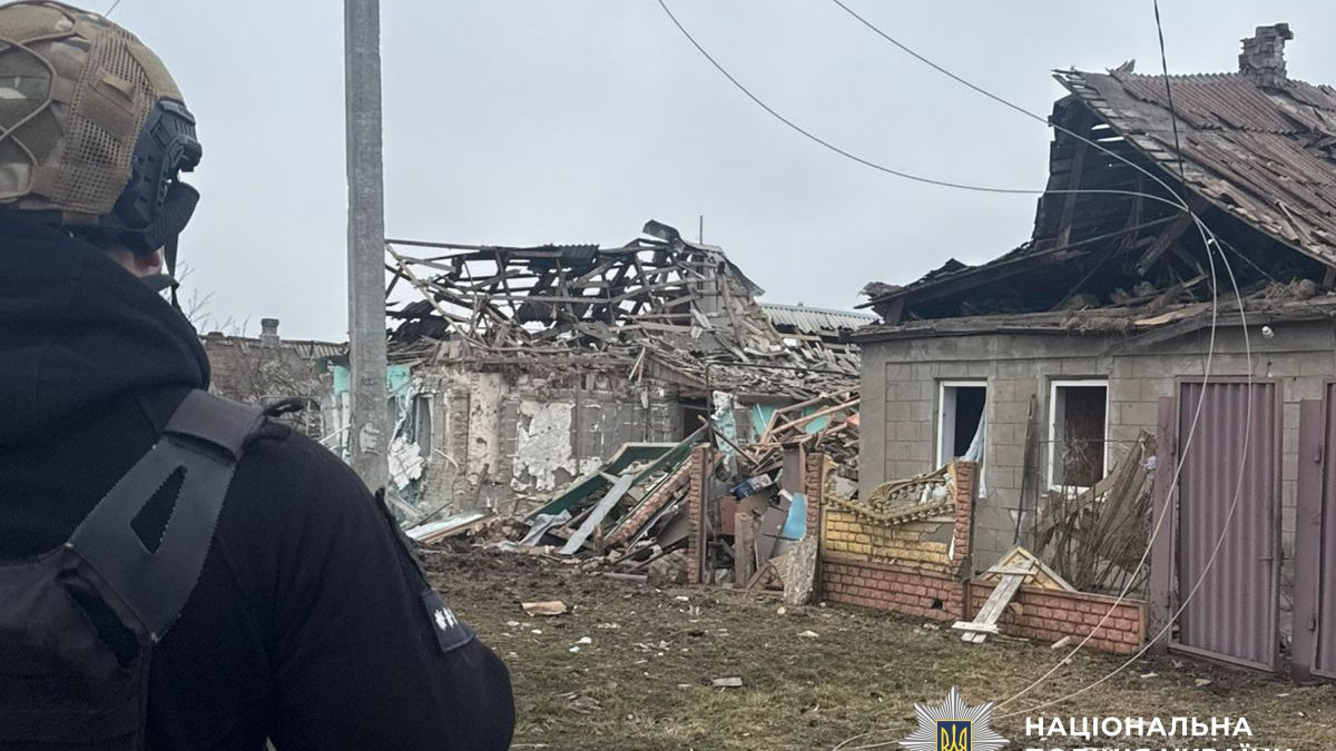 На Донеччині п'ятеро людей отримали поранення, серед них є дитина: деталі