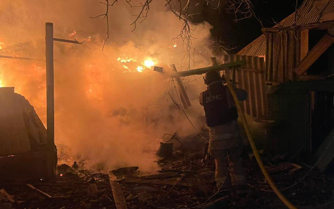 Двоє цивільних поранені через російські атаки на Донеччині: пошкоджено житло та інфраструктуру