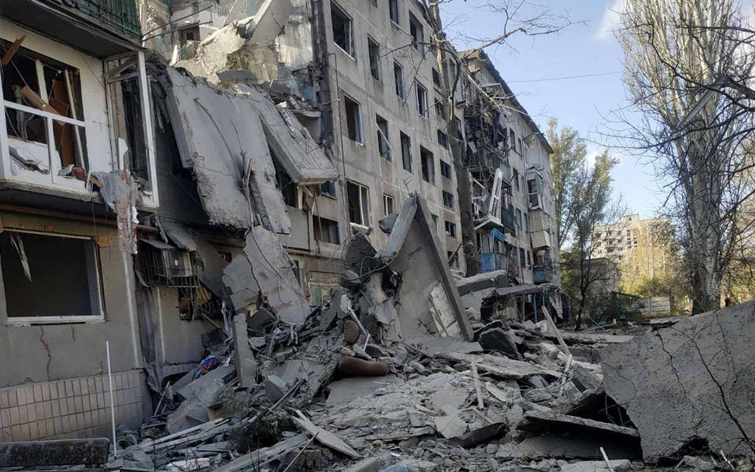 Донеччина під вогнем: поліція повідомила про жертви та руйнування