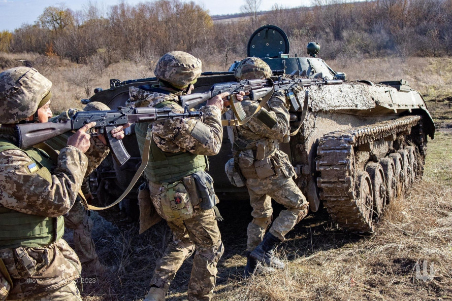 ЗСУ знищили майже 100 мотоциклів під час штурму на Покровському напрямку