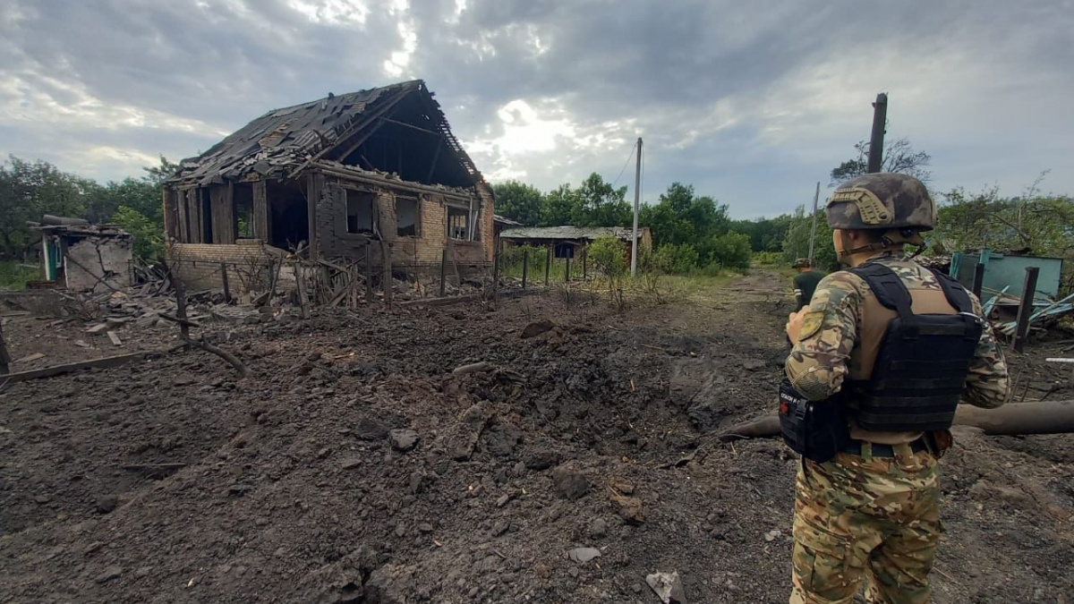 На Донеччині зафіксовано понад дві тисячі ударів за добу: вісім мешканців отримали поранення