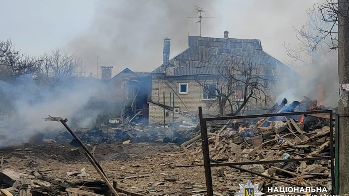 Загиблий і четверо поранених: окупанти продовжують масовані обстріли Донеччини