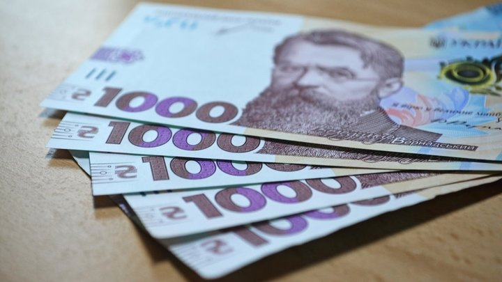 Держава виплатить нову допомогу: хто з українців може отримати гроші