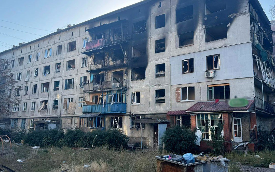 Російські обстріли на Донеччині забрали життя трьох людей, ще вісім поранено