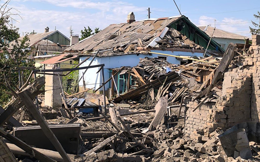Росія атакувала 12 населених пунктів Донеччини: один загиблий, 11 поранених, серед них дитина