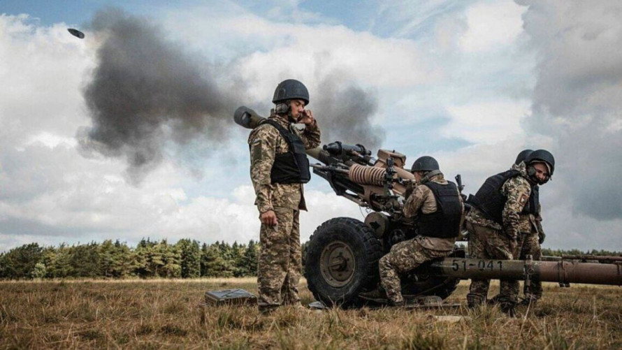 Росіяни намагаються прорвати оборону Покровська з флангів: за добу відбито 60 атак