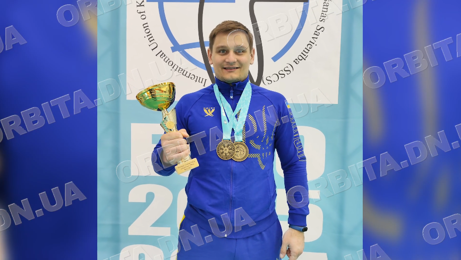 Перемагає й надихає: гирьовик Леон Білицький виборов золото Чемпіонату Європи