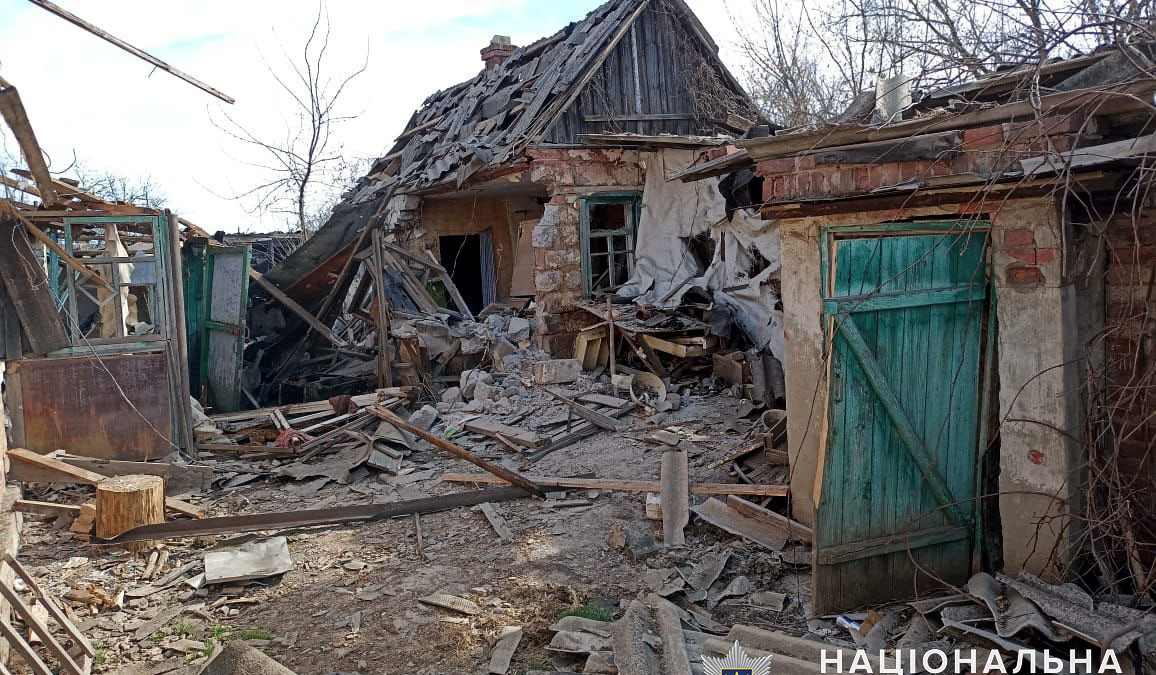 Російські війська обстріляли 10 населених пунктів Донеччини – наслідки ворожих атак