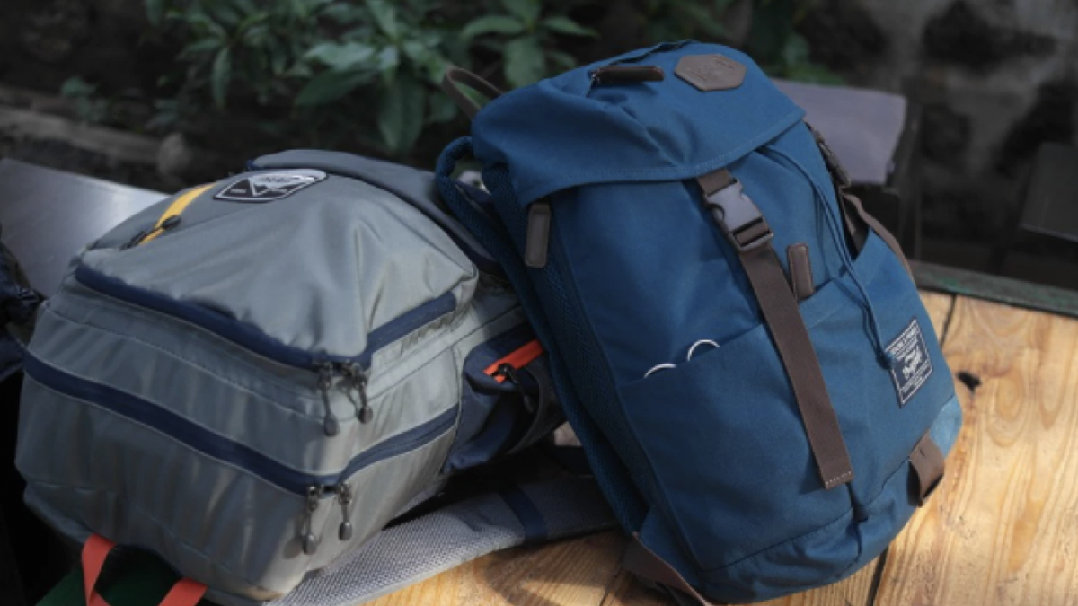 "Зберіть тривожну валізу": МВС закликає українців готуватися до погіршення умов