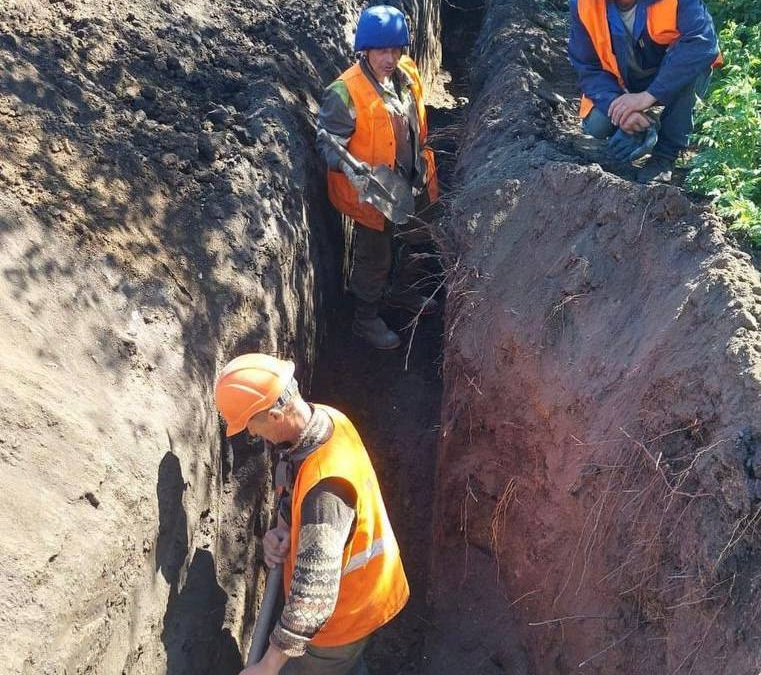 У Покровську оновлюють водопровідні мережі: де саме