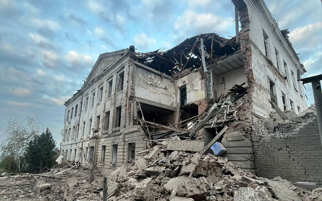 Авіабомби та дрони: які міста Донеччини постраждали від обстрілів за 28 вересня
