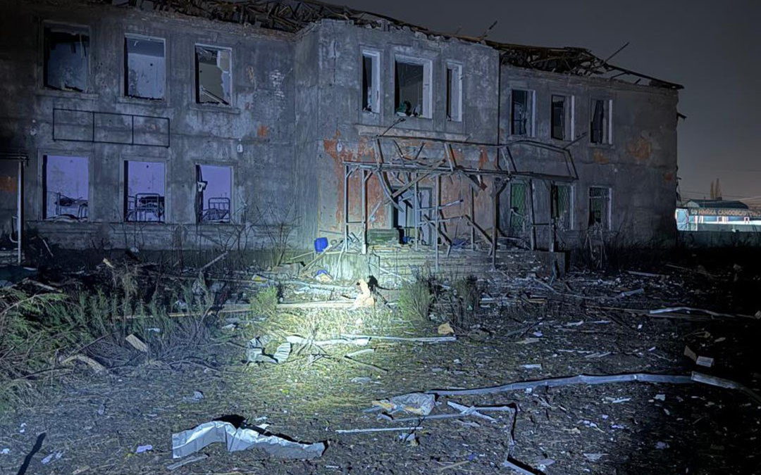 Понад 2000 ударів за добу: поліція Донеччини задокументувала воєнні злочини РФ, є жертви