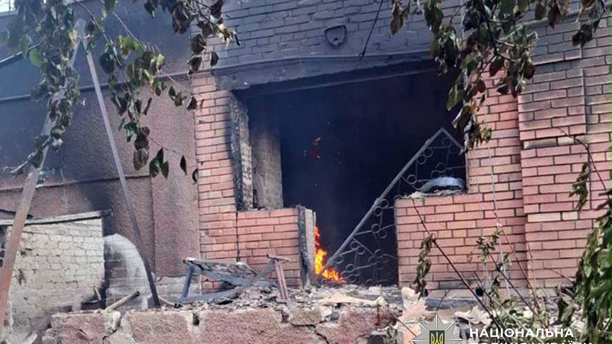 Ворожі атаки на Донеччині: є загиблий та поранені, серед постраждалих діти