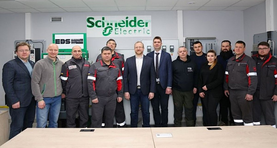 Інтеграція освіти та виробництва: на Каметсталі запрацювала лабораторія для підготовки інженерів