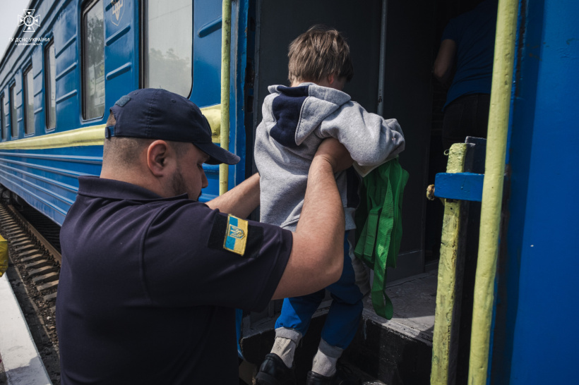 Куди пропонують евакуюватися жителям Селидівської громади - деталі від МВА