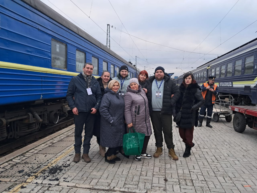 Жителі Донеччини евакуюються на Прикарпаття - як виїхати