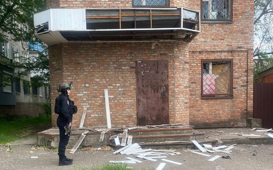 Ворожі обстріли на Донеччині: поранені троє цивільних, зруйновано житлові будинки