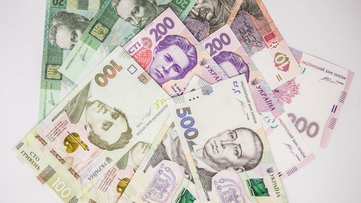 Україна поступово відмовляється від старих банкнот - які купюри змінюють