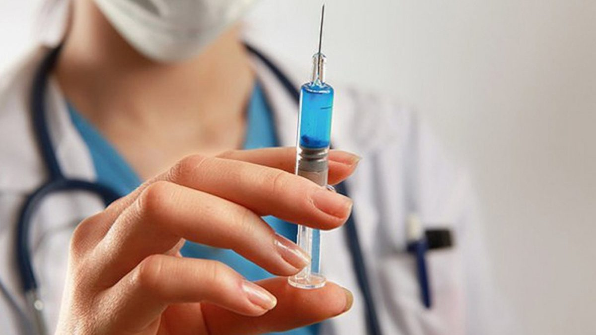 В Україну доставили дитячу вакцину проти коронавірусу:  чи обов'язкове щеплення