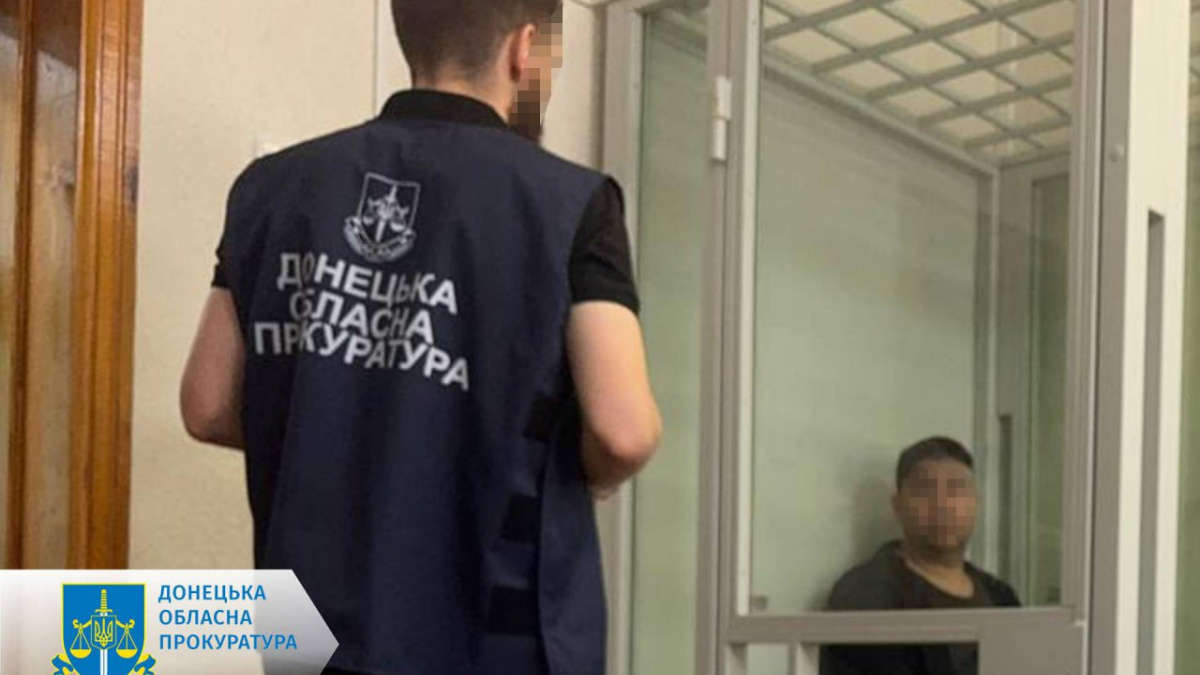 У квартирі мешканця Добропілля виявили схрон з боєприпасами: що йому загрожує