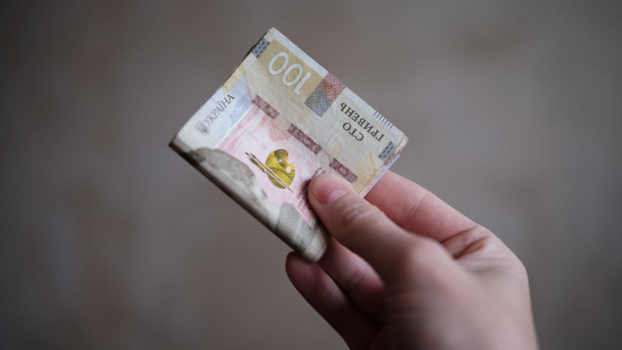 Соціальна допомога у розмірі 4500 гривень: хто і як може отримати