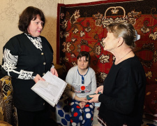 Від виїзних прийомів до домашніх візитів: як працює УСЗН Покровської громади в евакуації