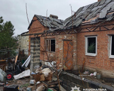 Двоє постраждалих, десятки зруйнованих будинків: новий обстріл Донеччини