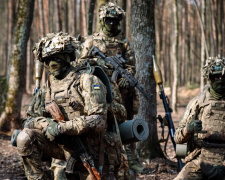 Ворог закріпився у східній частині Родинського та тисне на Покровськ — бої у місті та навколо