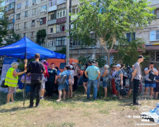 Покровськ після обстрілів: як благодійники допомагають постраждалим