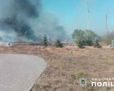 Ворог скинув авіабомбу на село в Покровському районі: серед поранених - діти