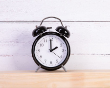 Переведення годинників уже скоро: як підготуватися, щоб не відчувати втому