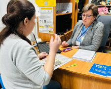 Пошук роботи в умовах евакуації: як жителі Покровської громади отримують консультації з працевлаштування