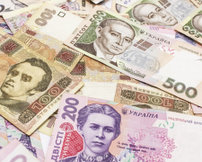 Українців звільнили від низки платежів: кого це торкнеться і за що тепер не доведеться платити