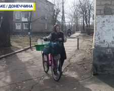 Життя за 12 кілометрів від фронту: скільки людей залишається у Родинському