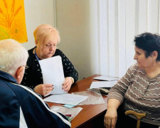 Допомога ВПО: фахівці Покровського УСЗН провели прийом у Кропивницькому