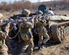 ЗСУ знищили майже 100 мотоциклів під час штурму на Покровському напрямку