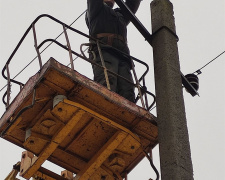 Енергетики ДТЕК Донеччини за добу відновили електропостачання для понад 9 тисяч родин