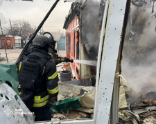 У Покровську внаслідок обстрілу горів ринок - чи є постраждалі