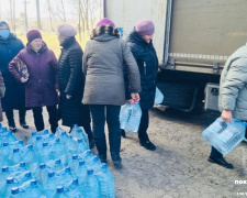 Для жителів Покровської ТГ волонтери доставляють питну воду