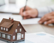 Юристи пояснили, як переселенці можуть користуватися житловим ваучером