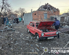 Допомога під бомбами: парамедики врятували поранених у Костянтинівці